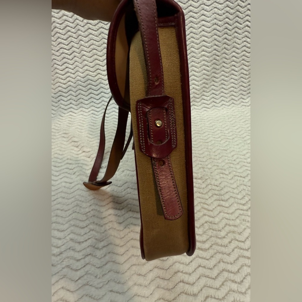 VTG Dooney And Bourke Equestrian Beige Canvas Red Leather Green Label Briefcase - Picture 5 of 16